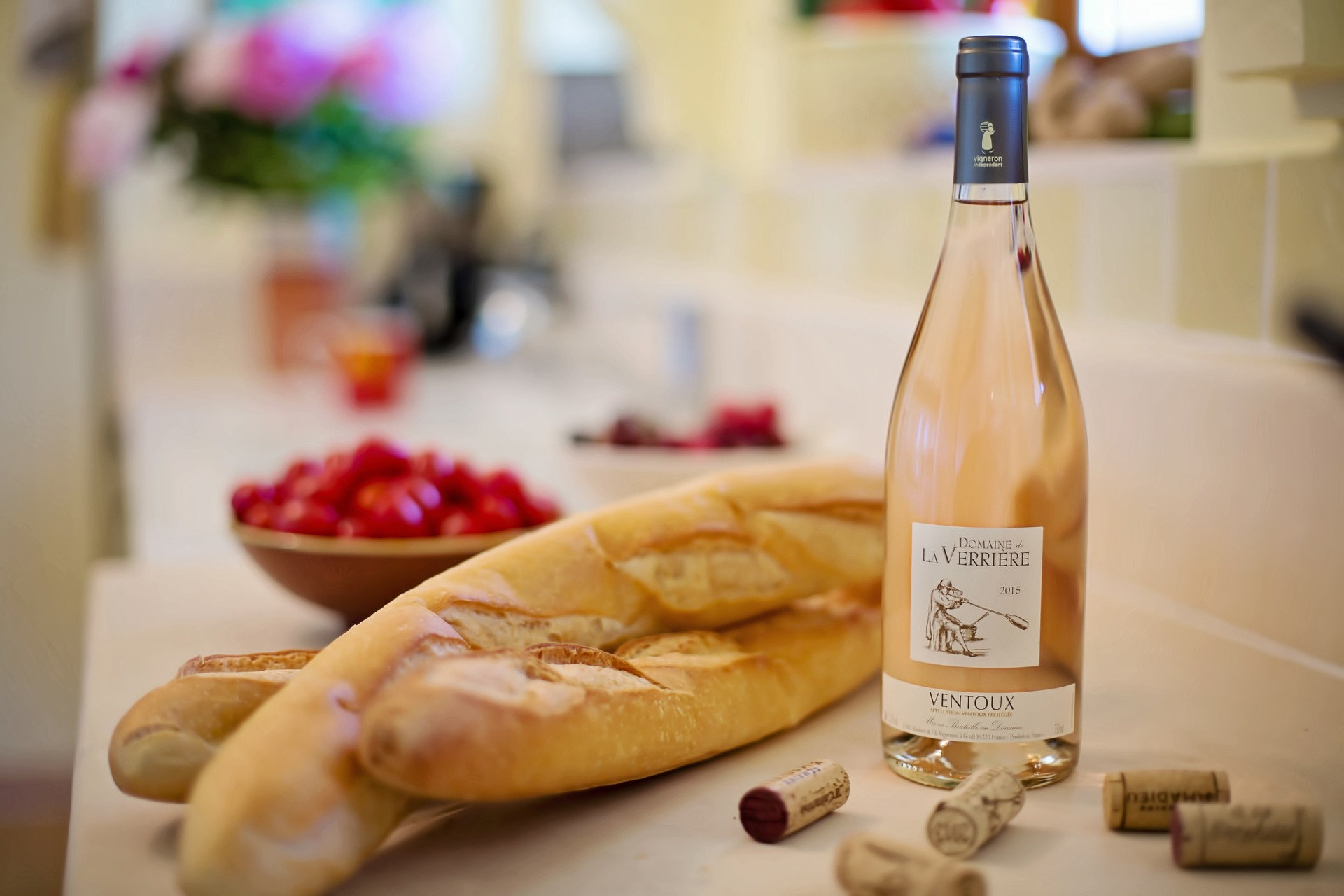 poza articol vin din paris