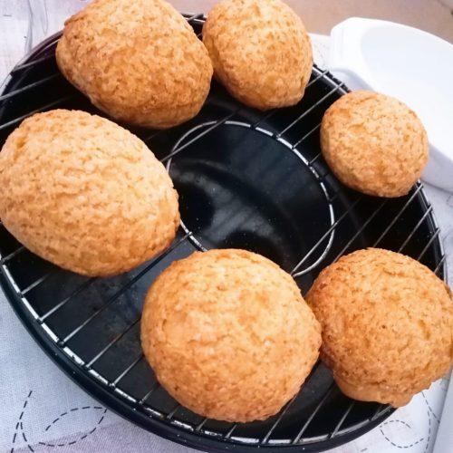 Choux (profiterol mai mare)